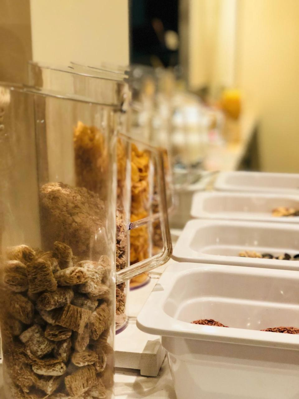 菲尔米斯酒店 霍尔夫 外观 照片